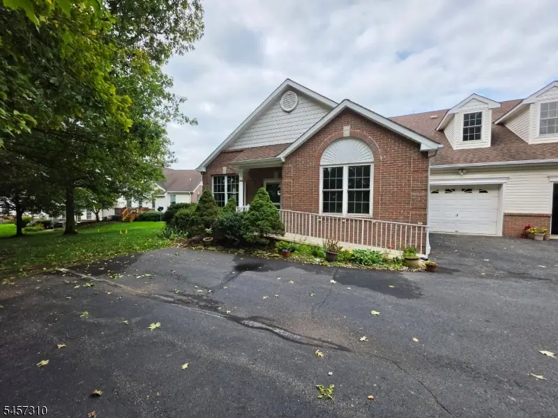 100 David Dr, Raritan, NJ 08822 - #2