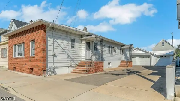 230 Lincoln Pl, Garfield City, NJ 07026