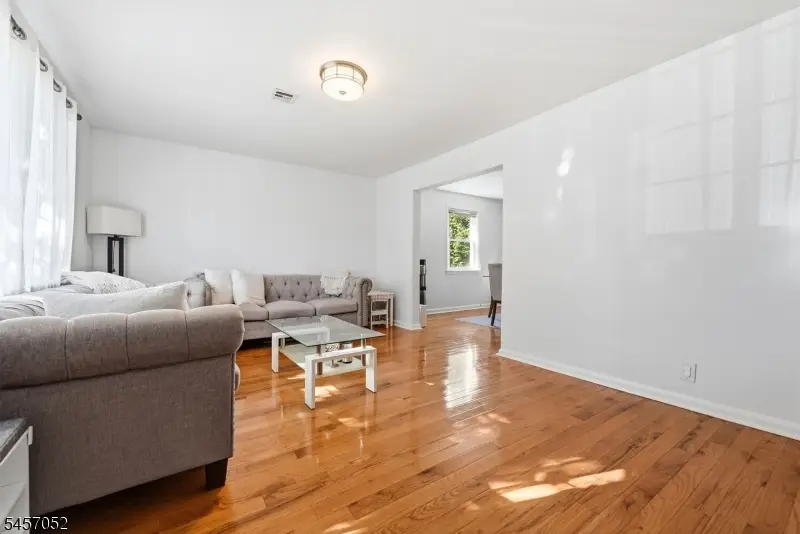 223 Woodlawn Ave, Linden, NJ 07036 - #2