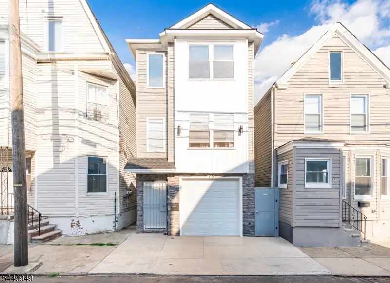 49 N 5th St, Newark, NJ 07107 - #1