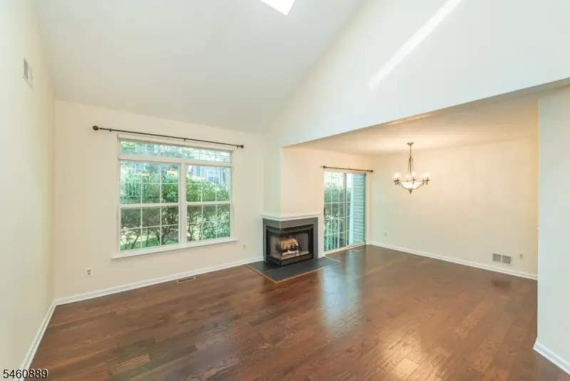 122 Woodmont Dr, Randolph, NJ 07869 - #2