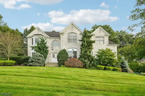 16 Apple Ln, Wayne Twp., NJ 07470