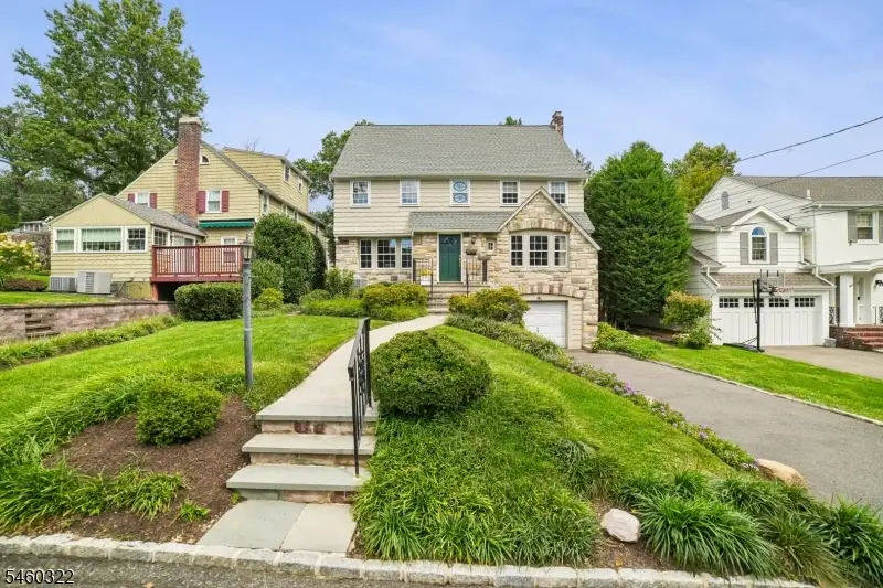 31 Claremont Ave, Maplewood, NJ 07040 - #3