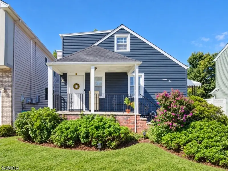 21 Columbia Ave, Kenilworth, NJ 07033 - #1