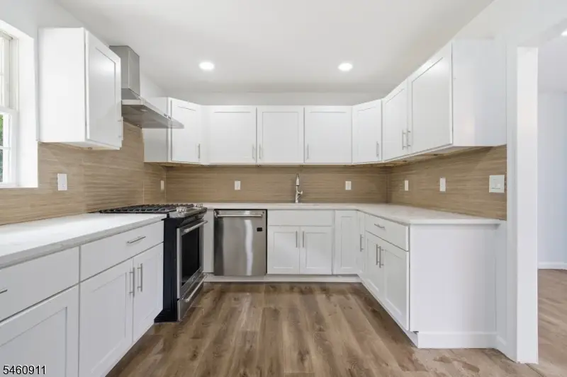 89 Armstrong Rd, Wantage, NJ 07461 - #3