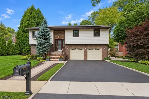 33 Canterbury Dr, Scotch Plains Twp., NJ 07076