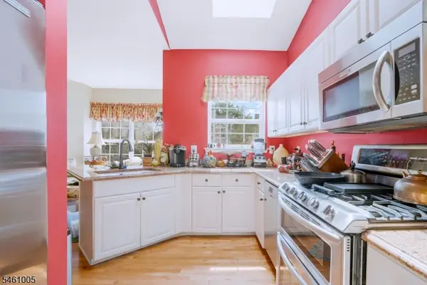 1308 Grandview Ct, Hanover Twp., NJ 07981