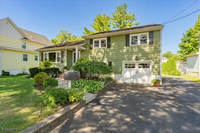 40 2nd Ave, Garwood, NJ 07027 - #3