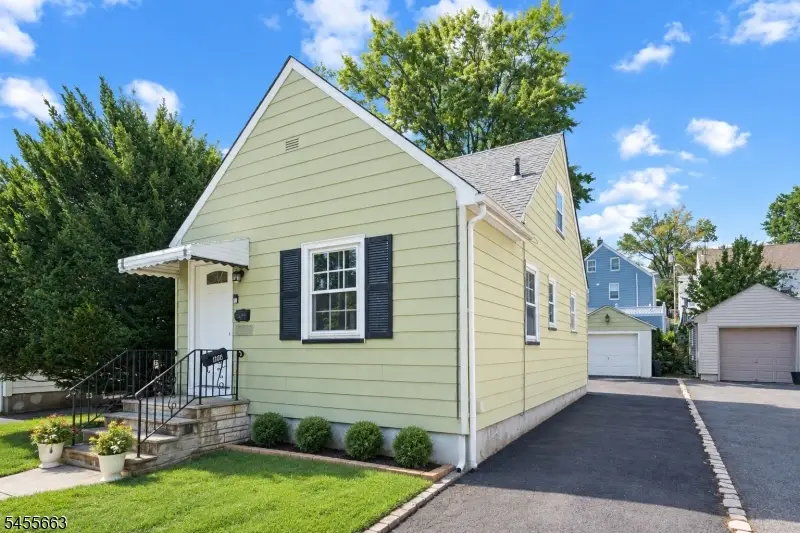 106 Summit Ave, Bloomfield, NJ 07003 - #2