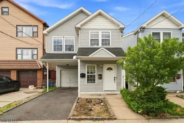 244 Pine St #2, Elizabeth City, NJ 07206