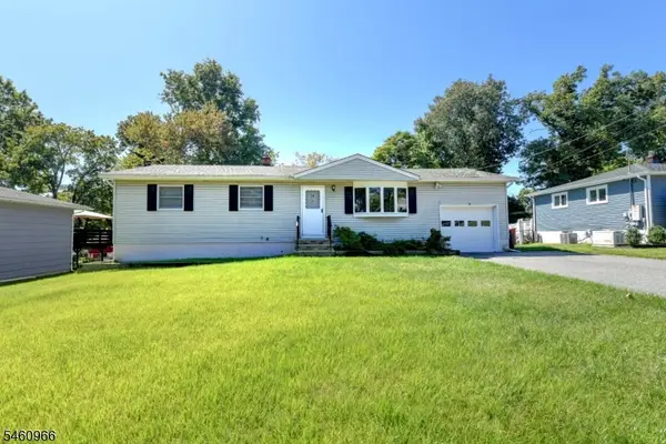14 Apollo Dr, Jefferson Twp., NJ 07438