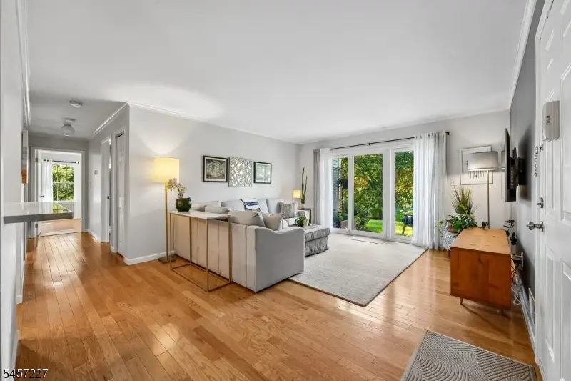 89 Woodward Ln, Bernards, NJ 07920 - #3