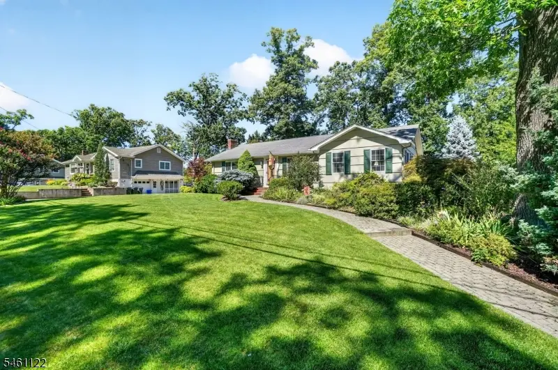 11 Jeffrie Trl, Hanover, NJ 07981 - #1
