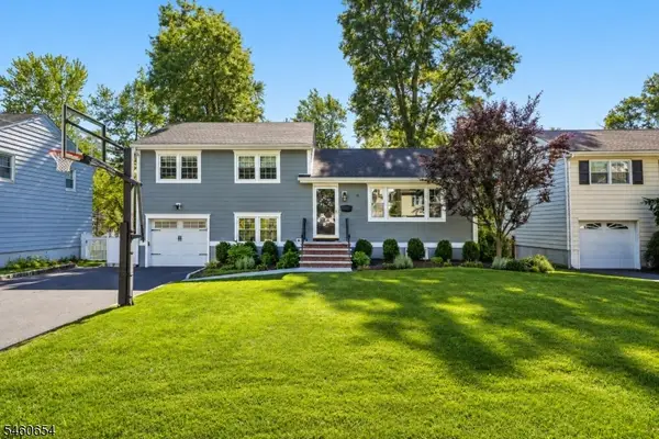 10 Hampton Ter, Livingston Twp., NJ 07039