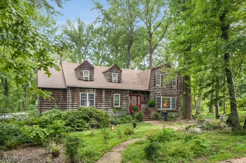 44 Chestnut Rd, Chatham, NJ 07928 - #1