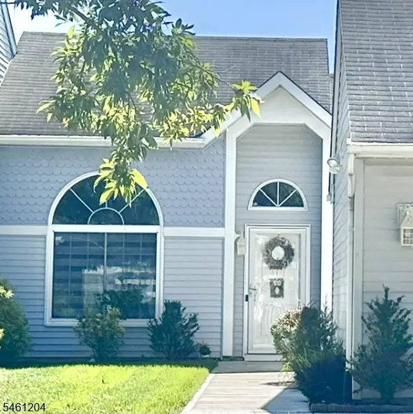 589B Madison Dr, Monroe, NJ 08831 - #1