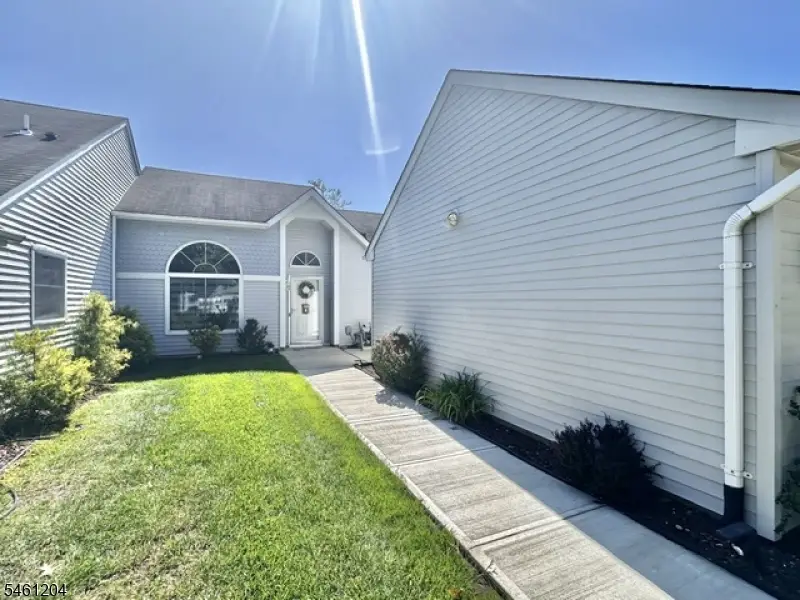 589B Madison Dr, Monroe, NJ 08831 - #3