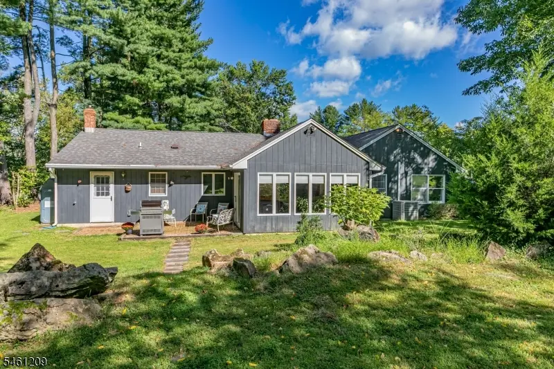 9 Northfield Ct, Lambertville, NJ 08530 - #2