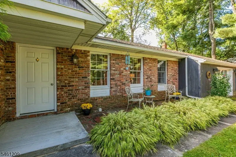9 Northfield Ct, Lambertville, NJ 08530 - #3