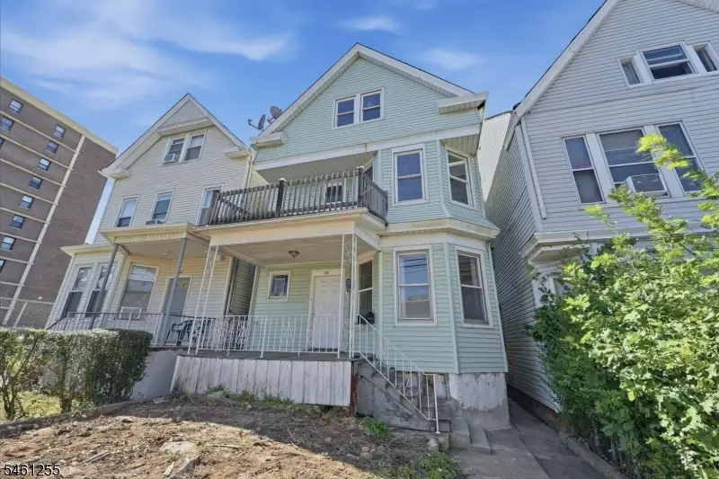 490 E 27th St, Paterson, NJ 07514 - #1