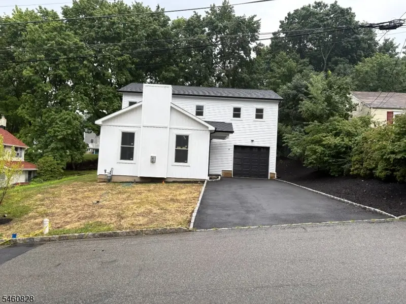 46 Kearney St, Dover, NJ 07801 - #1