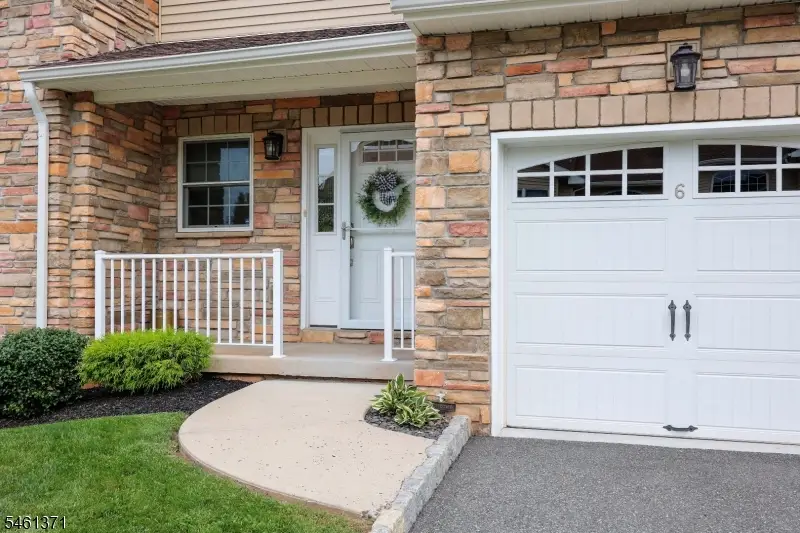 6 Harvey Ct, Clark, NJ 07066 - #2