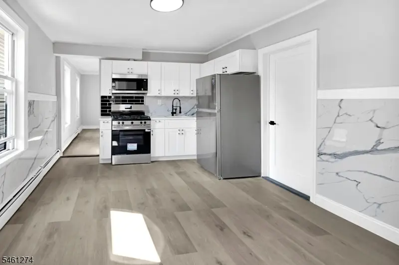 229 Clark Pl, Elizabethport, NJ 07206 - #3