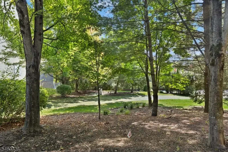 402 Donato Cir, Scotch Plains, NJ 07076 - #3