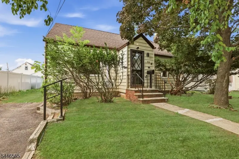 808 Tompkins Ave, South Plainfield, NJ 07080 - #3