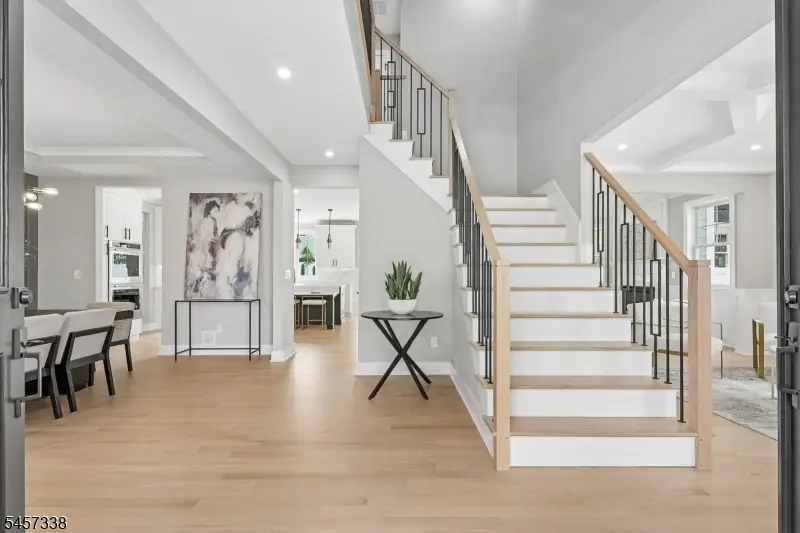 616 S Chestnut St, Westfield, NJ 07090 - #3