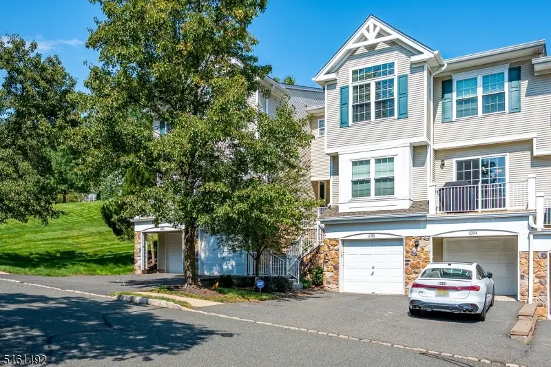 1092 Shadowlawn Dr, Dunellen, NJ 08812 - #2
