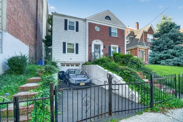 821 S 10th St, Newark City, NJ 07108