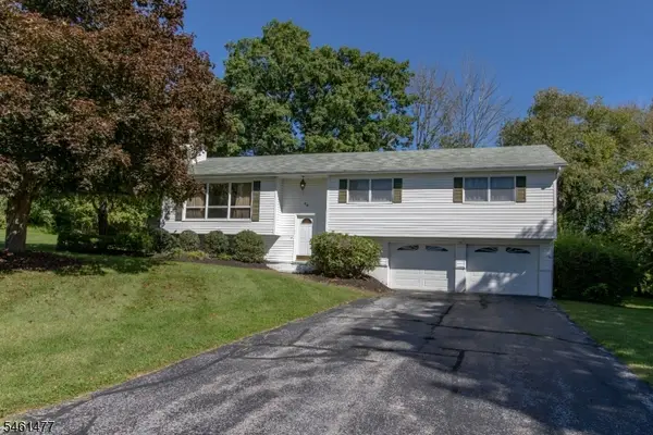 28 Elizabeth Dr, Wantage Twp., NJ 07461