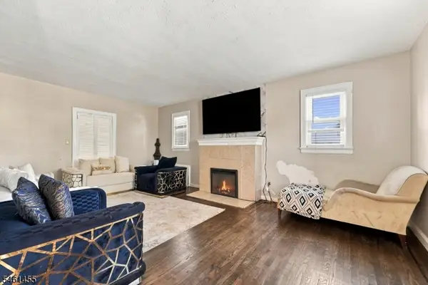1521 Leslie St, Hillside Twp., NJ 07205