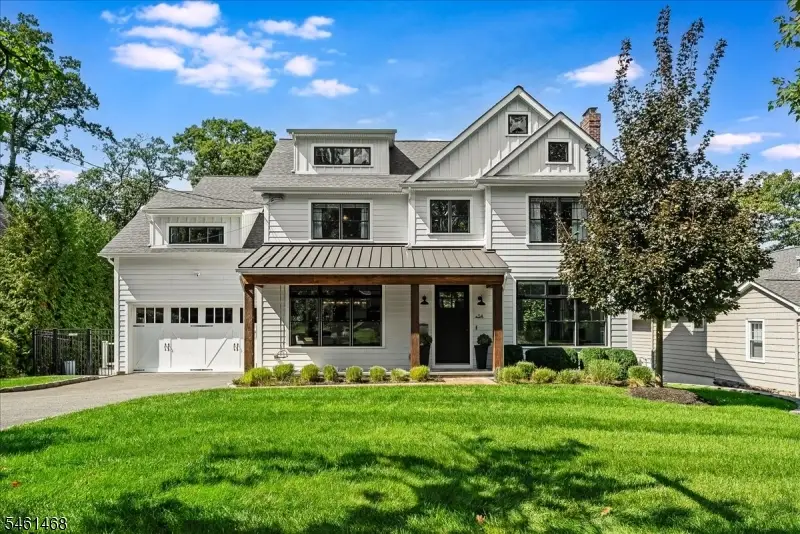 54 Oakridge Rd, Verona, NJ 07044 - #1