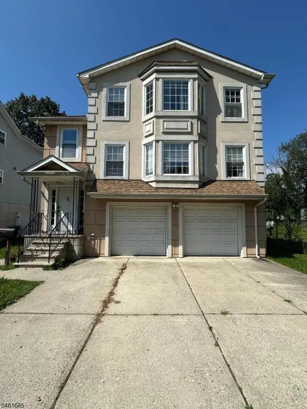 157 N 15th St, East Orange City, NJ 07017