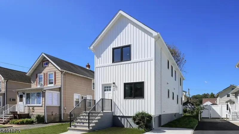 13 Columbus Ave, Edison, NJ 08817 - #3