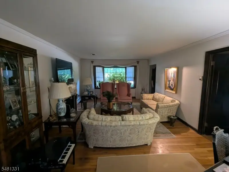 365 Lake St, Upper Saddle River, NJ 07458 - #2