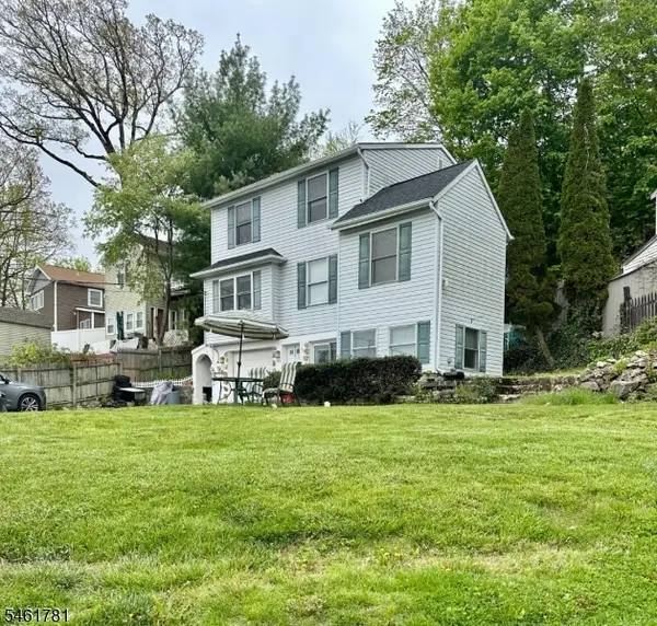 100 Shore Rd, Jefferson Twp., NJ 07849
