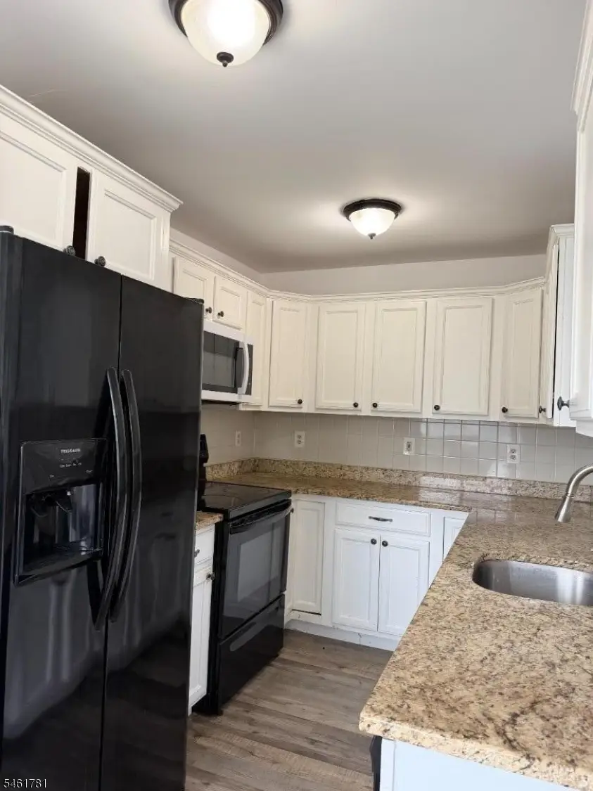 100 Shore Rd, Lake Hopatcong, NJ 07849 - #3
