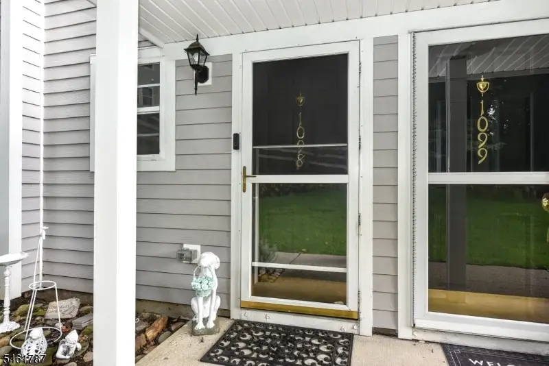 1098 Devon Ct #1098, Mahwah, NJ 07430 - #2