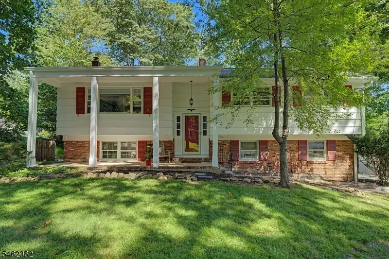 13 Arlington Dr, Denville, NJ 07834 - #1