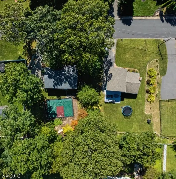 13 Arlington Dr, Denville, NJ 07834 - #2