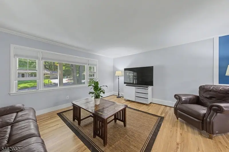 13 Arlington Dr, Denville, NJ 07834 - #3