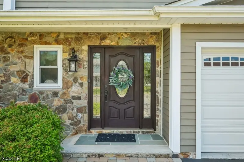 23 Chicopee Dr, Wayne, NJ 07470 - #2