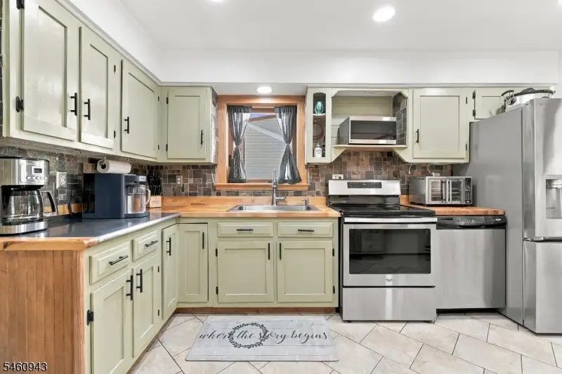 537 Wills Rd, Landing, NJ 07850 - #3