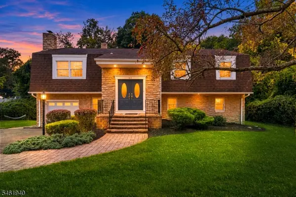 61 Geoffrey Way, Wayne Twp., NJ 07470