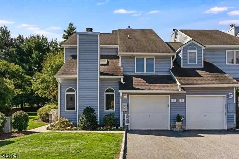 25 Knutsen Dr, West Orange, NJ 07052 - #2