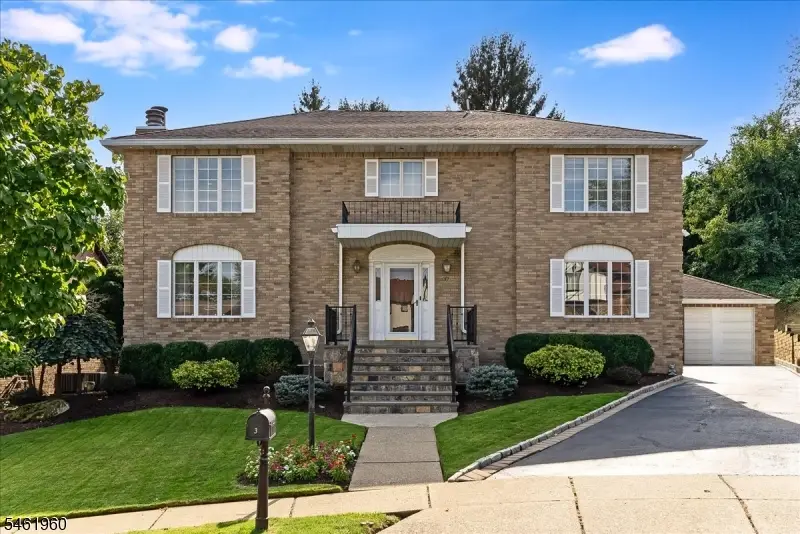 37 Jani Ct, Clifton, NJ 07013 - #1