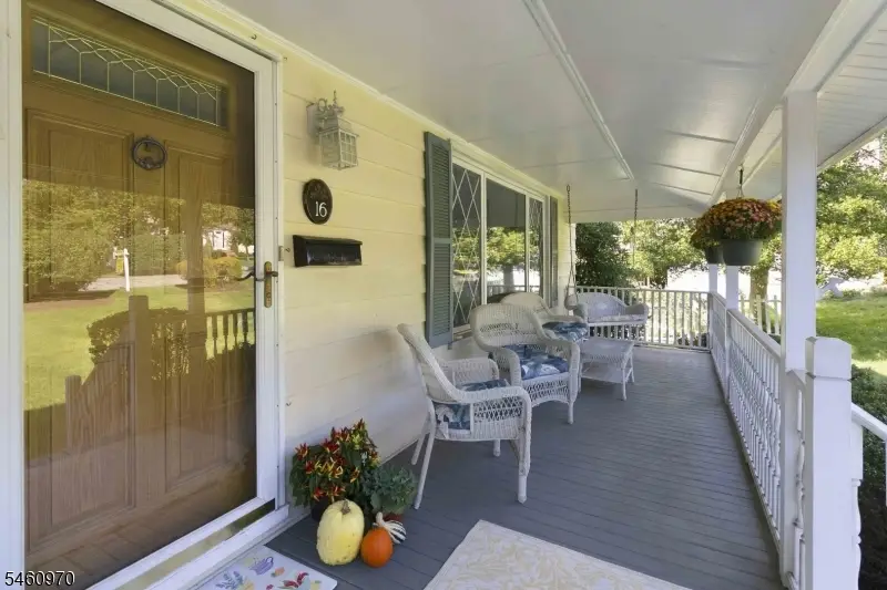 16 Prospect Pl, Morris, NJ 07960 - #2